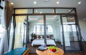 Khách sạn 3 sao biển hải tiến - Wild Horse Hotel